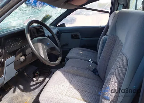 1990 Ford Ranger z USA, uszkodzony, nr VIN 1FTCR10A3LPB61343